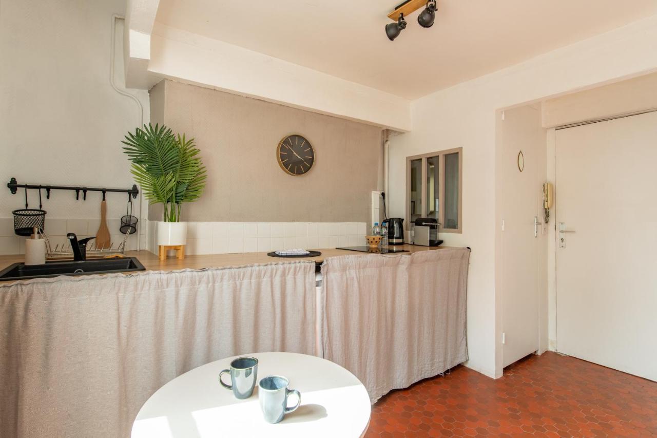 Charming In The Heart Of Versailles